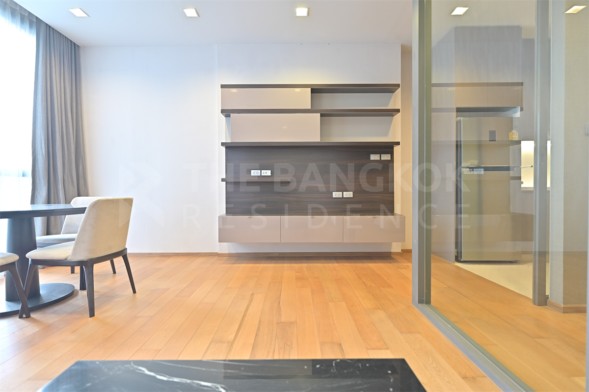 picture The Privilege of Luxury in an Economic Hub Location Hyde Sukhumvit 13 near BTS Asok - 2/10