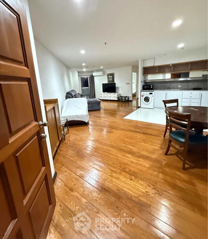 picture 2-BR Condo at Wittayu Complex near BTS Phloen Chit (ID 2036438) - 2/14