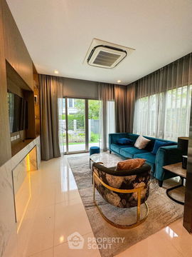 บ้าน 3-ห้องนอน ที่ บางกอก บูเลอวาร์ด ซิกเนเจอร์ ลาดพร้าว-เสรีไทย ใน คลองกุ่ม (ID 2186745)