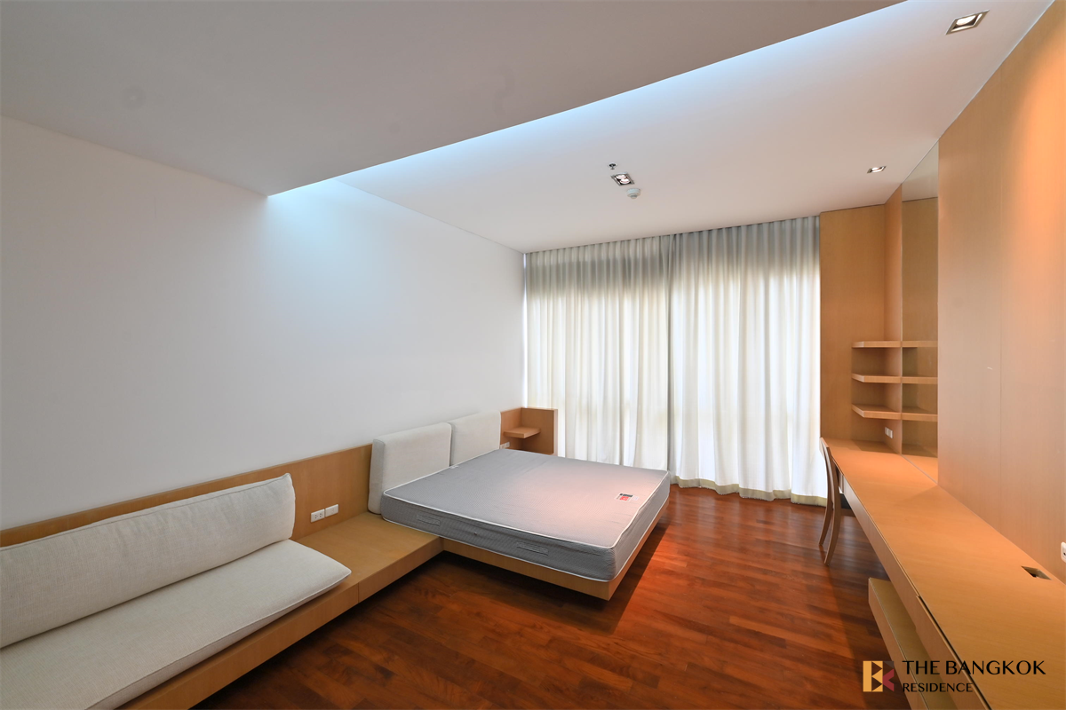 picture Domus 16,18 near BTS Asok The Privilege of Luxury in an Economic Hub Location - 4/10