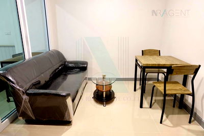 Condos for rent : 🔺 For Rent Condo LAZIO SRIYAN Building 1, Floor 2,1 bed room, Room size 30.00 sqm