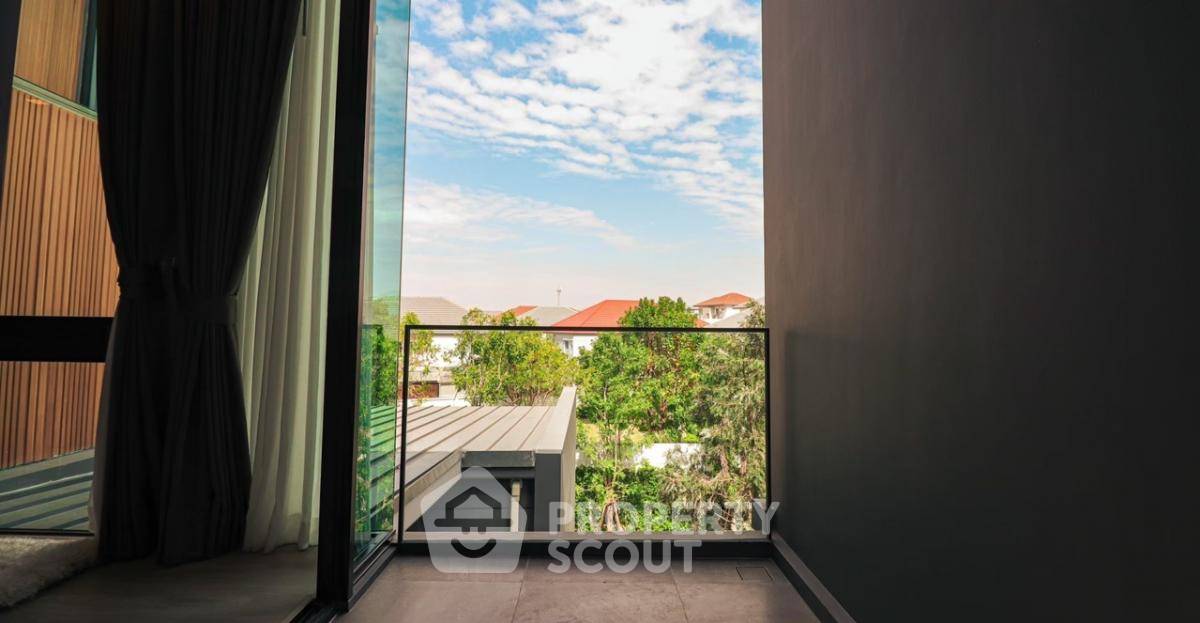 picture 5-BR House close to Krungthep Kreetha (ID 2034030) - 13/37