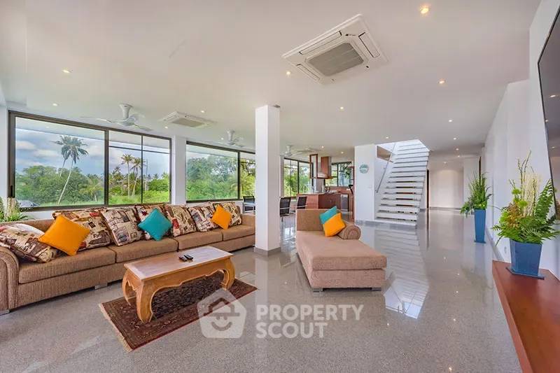 รูป วิลล่า 7-ห้องนอน ใน หาดไม้ขาว (ID 1528493) - รูปที่ 13/23