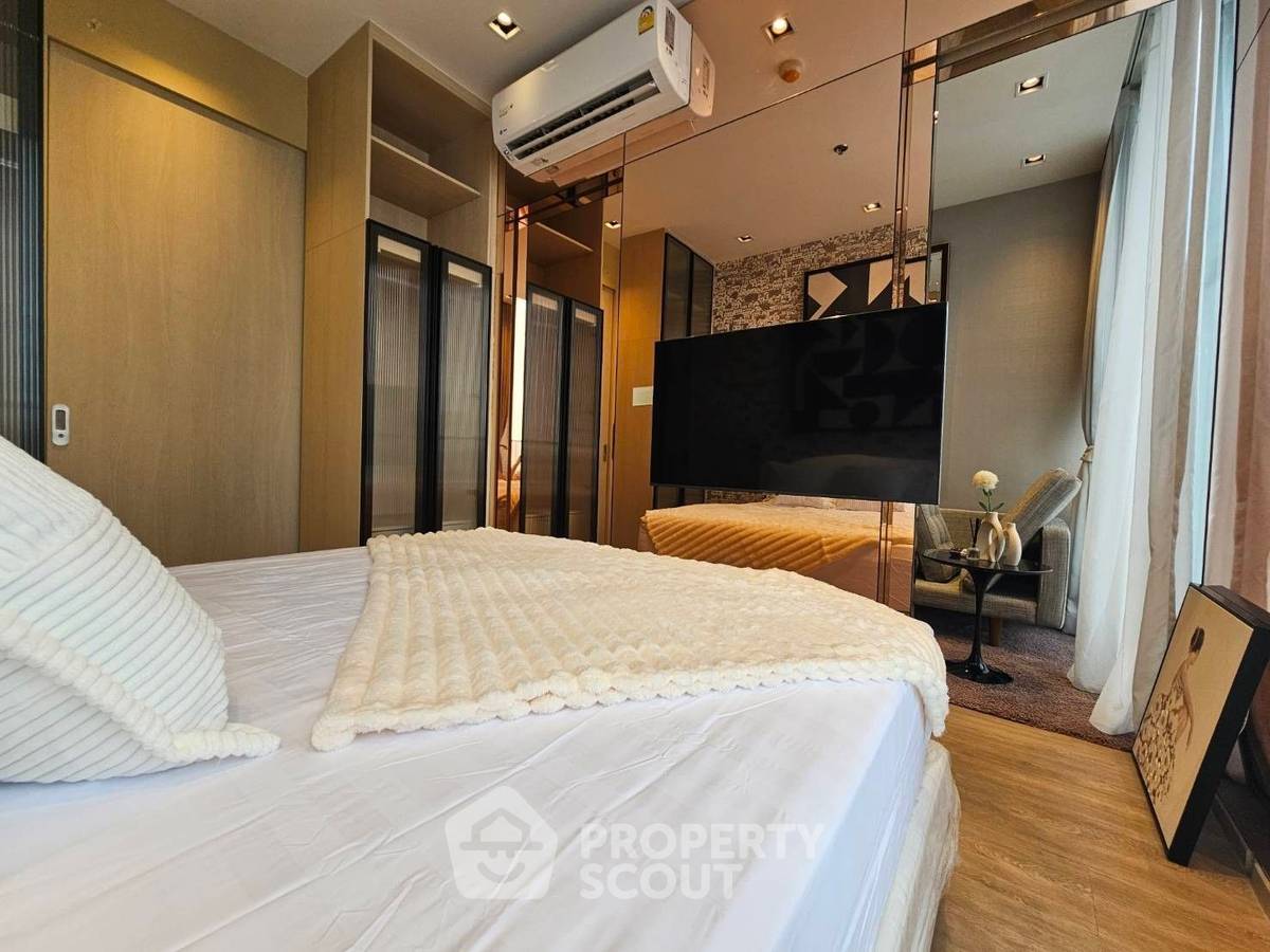 picture 1-BR Condo at Noble State 39 near BTS Phrom Phong (ID 1888714) - 7/14
