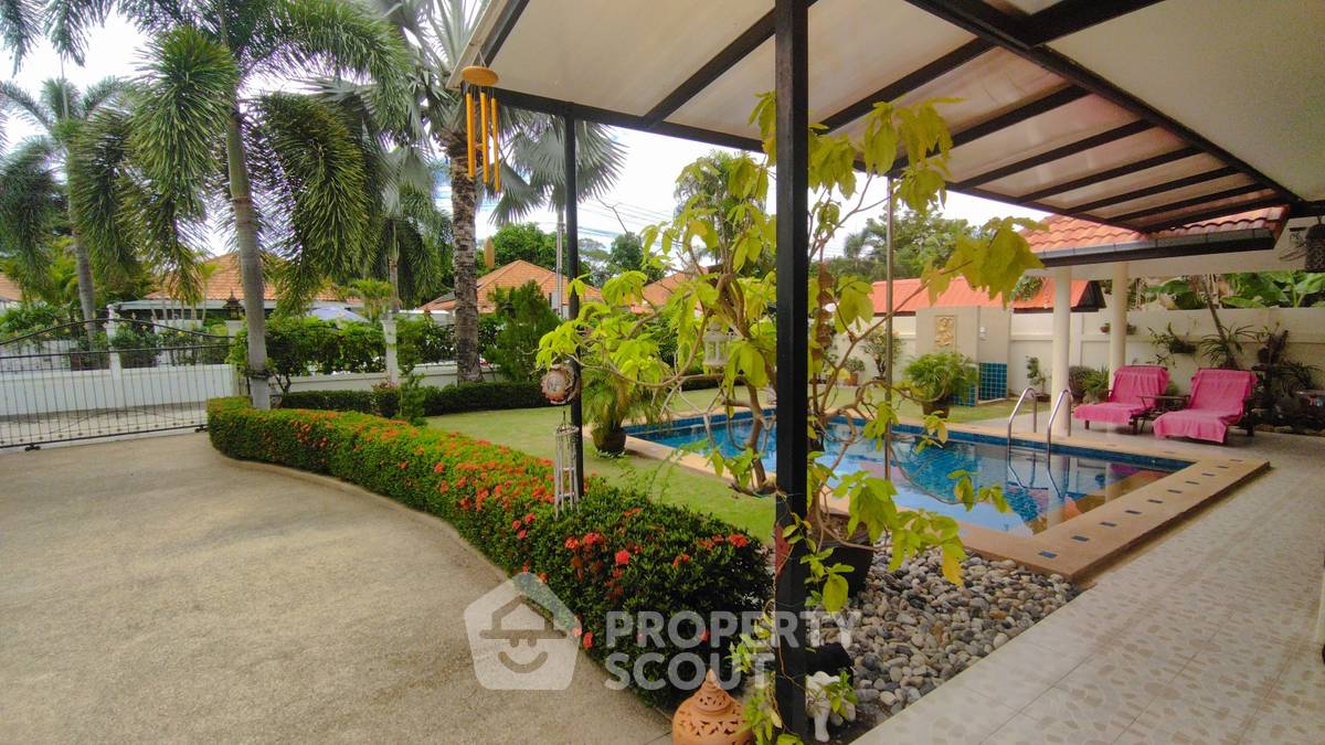รูป วิลล่า 3-ห้องนอน ใกล้ บ้านศิลปินหัวหิน (ID 1311072) - รูปที่ 6/32