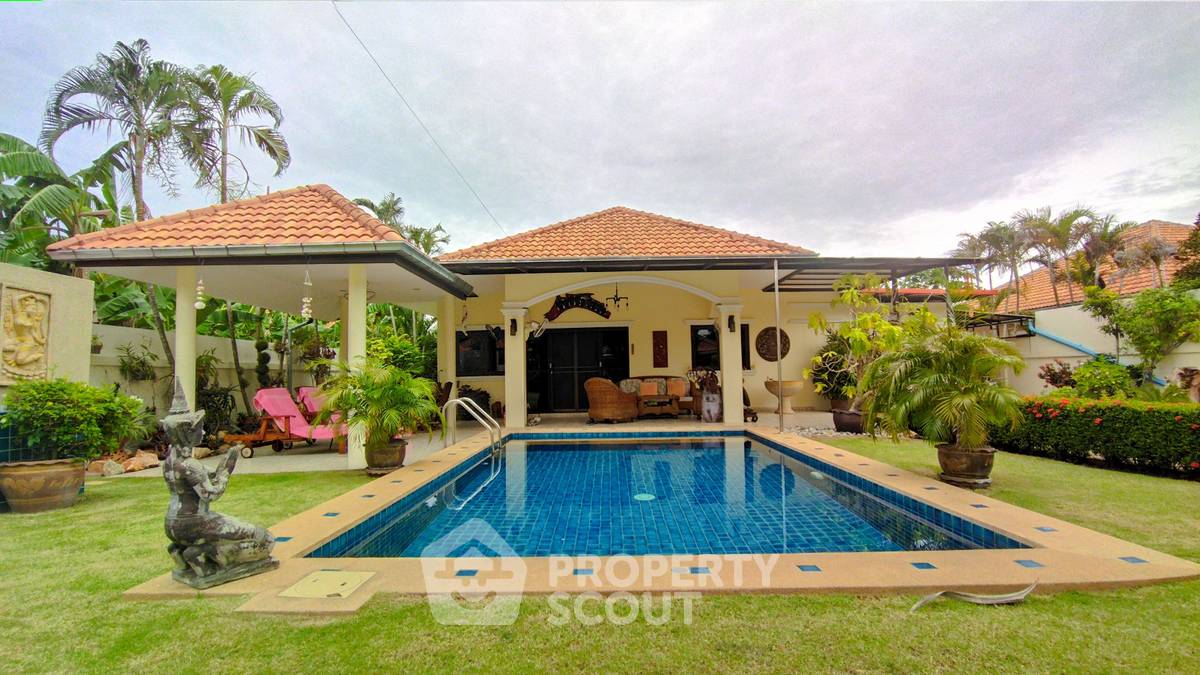 รูป วิลล่า 3-ห้องนอน ใกล้ บ้านศิลปินหัวหิน (ID 1311072) - รูปที่ 1/32