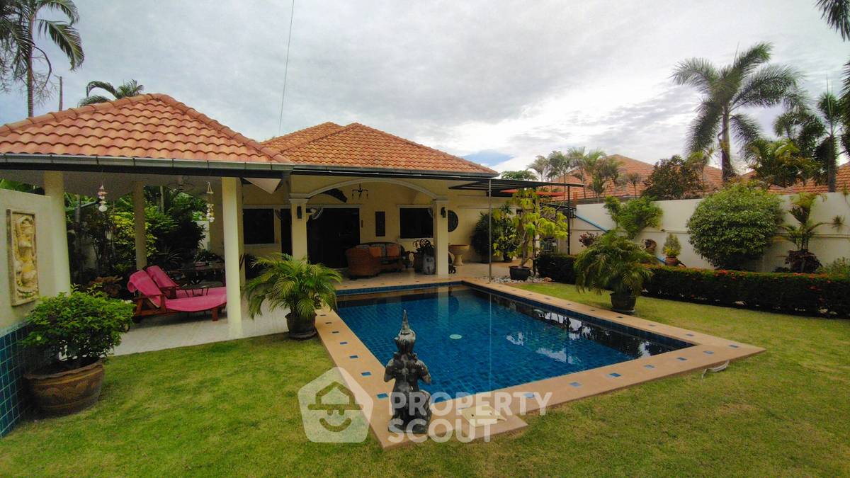 รูป วิลล่า 3-ห้องนอน ใกล้ บ้านศิลปินหัวหิน (ID 1311072) - รูปที่ 3/32