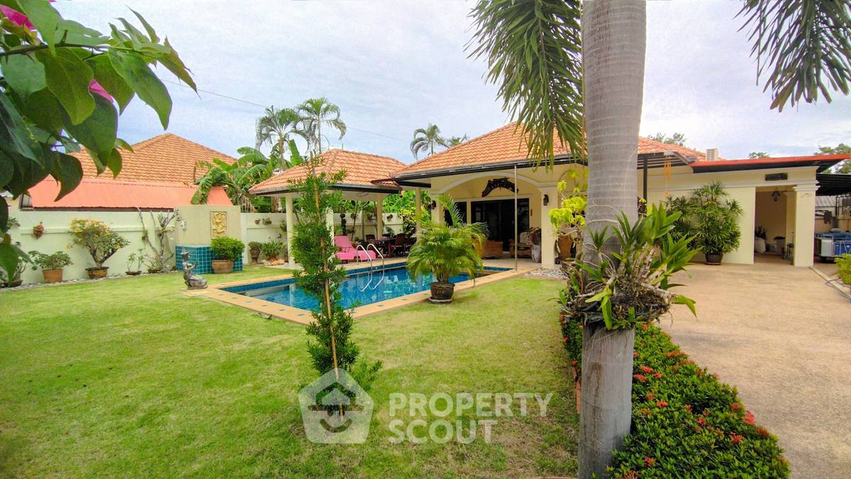รูป วิลล่า 3-ห้องนอน ใกล้ บ้านศิลปินหัวหิน (ID 1311072) - รูปที่ 4/32