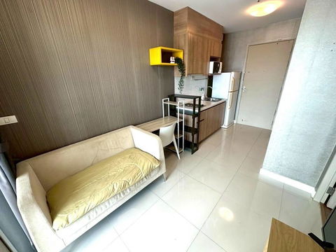 1-BR Condo at Ideo Mix Sukhumvit 103 near BTS Udom Suk (ID 2097428)