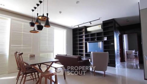 2-BR Condo at Villa Sathorn near BTS Krung Thon Buri (ID 825738)