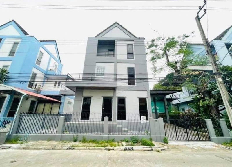 ขายบ้านเดี่ยว : P0032 ขายบ้านราคาดี! บ้านแสงอรุณ (Baan Saeng Arun)