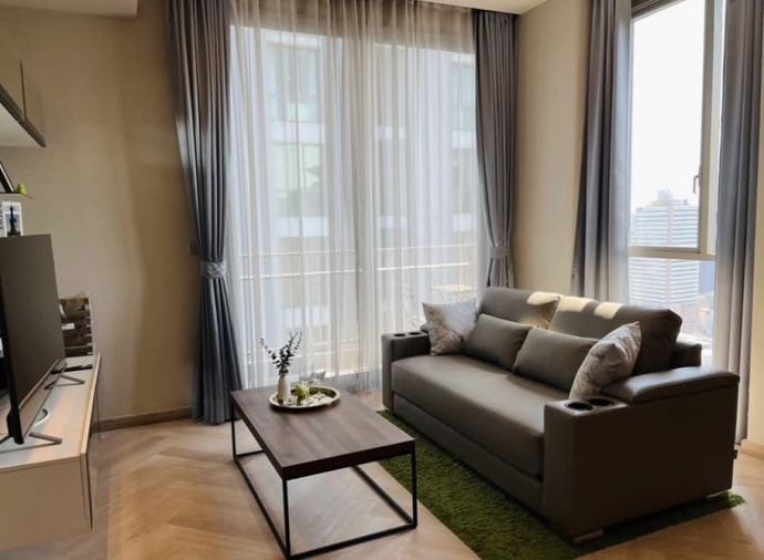 ให้ เช่า คอนโด R002 ควอทโทร บาย แสนสิริ 58 ตรม Full Furnished