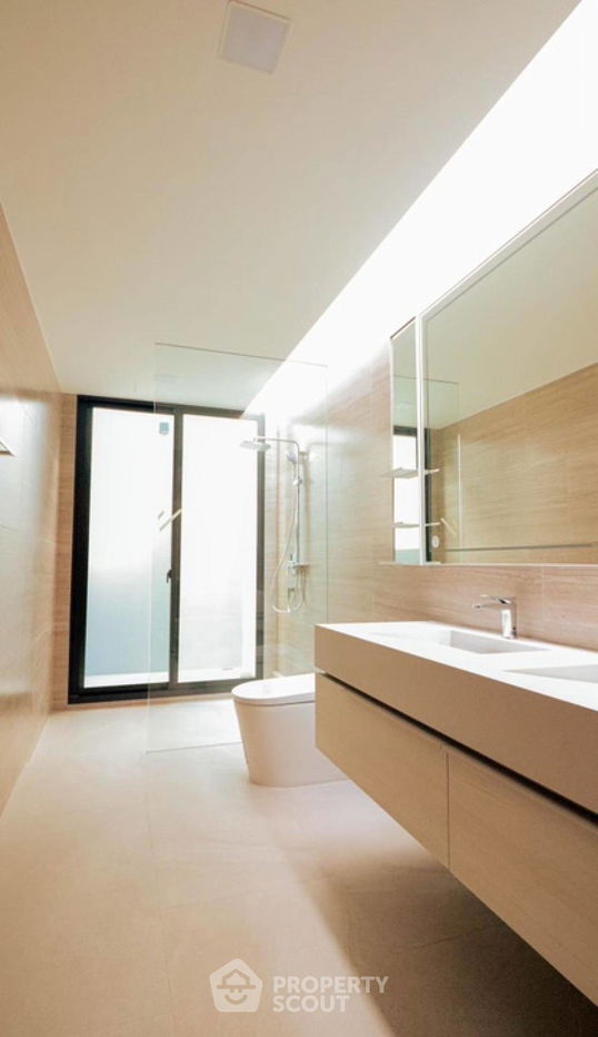 picture 5-BR House close to Krungthep Kreetha (ID 2034030) - 14/37