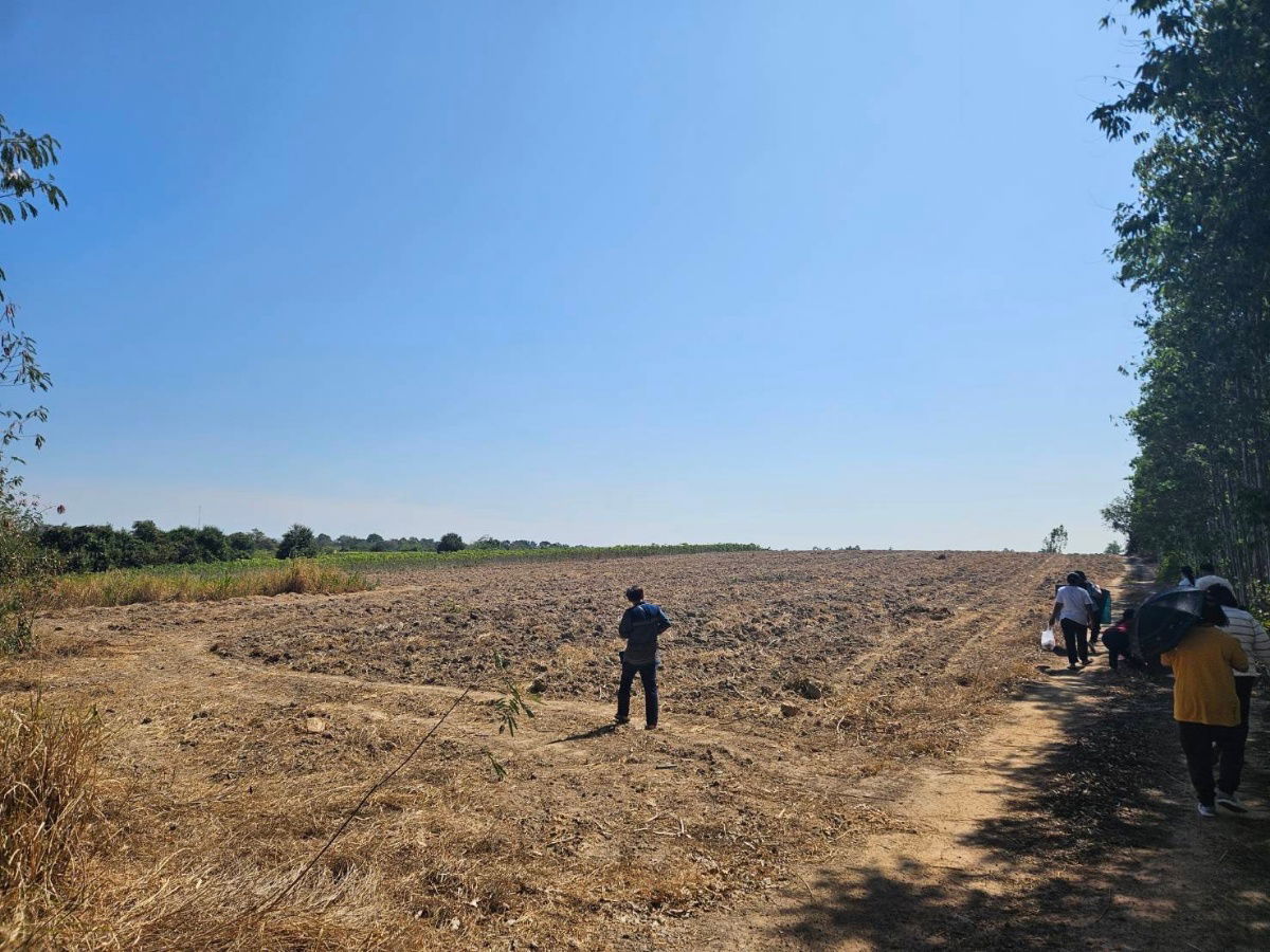 picture Urgent! Land at Khao Hin Son, Chachoengsao, 43 rai, 1 ngan, 32 square wa, special price 26,000,000 baht. - 1/1
