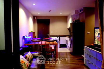 Condos for sale Soi Sukhumvit 71 : 2-BR Condo at The Base Park West Sukhumvit 77 near BTS On Nut (ID 2087514)