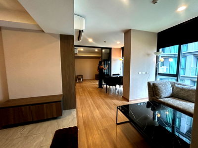 Condos for rent Thailand Cultural Centre  : Forrent Lloyd soonvijai thonglor