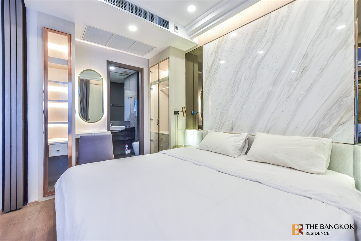 picture Ashton Chula-Silom near BTS Sala Daeng Live the Luxury Style in a High-potential Location - 9/11
