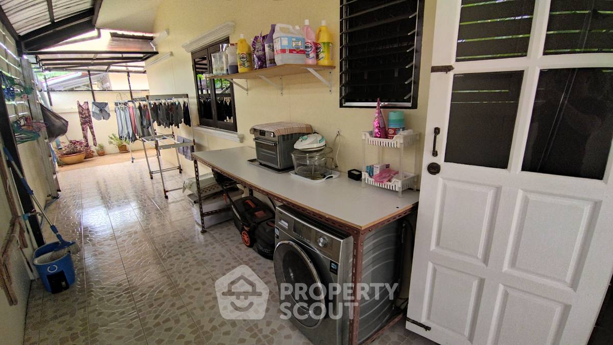 รูป วิลล่า 3-ห้องนอน ใกล้ บ้านศิลปินหัวหิน (ID 1311072) - รูปที่ 18/32