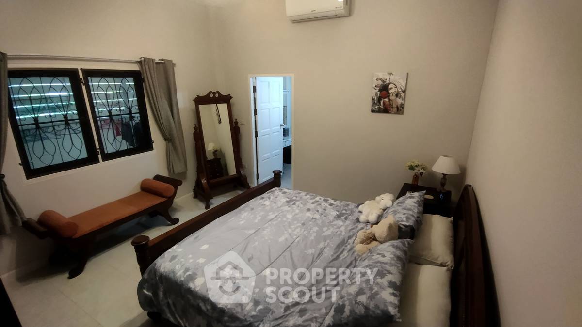 รูป วิลล่า 3-ห้องนอน ใกล้ บ้านศิลปินหัวหิน (ID 1311072) - รูปที่ 23/32