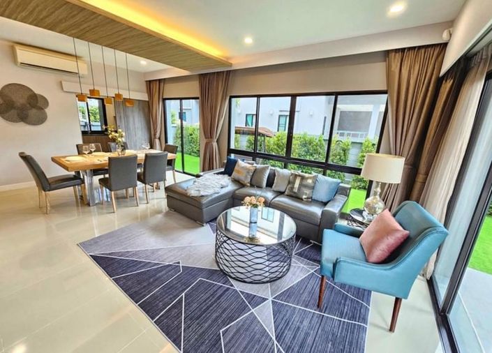 4-bed house for rent, 216 sqm, 54 sq wah, Baan Lumpini Suanluang Rama 9