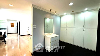 Condos for sale : 3-BR Condo at Richmond Palace Condominium near BTS Phrom Phong (ID 1547457)