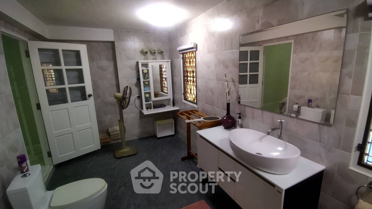 รูป วิลล่า 3-ห้องนอน ใกล้ บ้านศิลปินหัวหิน (ID 1311072) - รูปที่ 19/32
