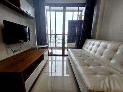 เช่าคอนโด รร.มัธยมสาธิตมหาวิทยาลัยราชภัฏบ้านสมเด็จเจ้าพระยา : ให้เช่า  ideo สาทร ตากสิน ติด bts สถานี กรุงธนบุรี