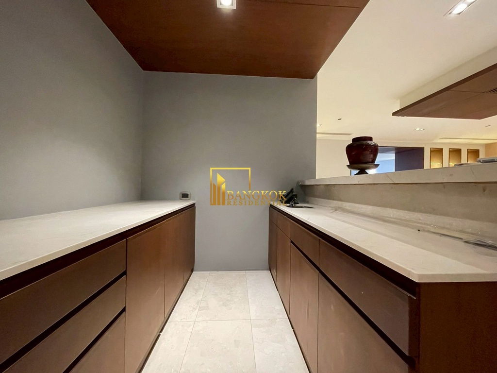 picture Kallista Mansion - Expansive 3 Bedroom Pet Friendly Condo - BR19738CD - 9/47
