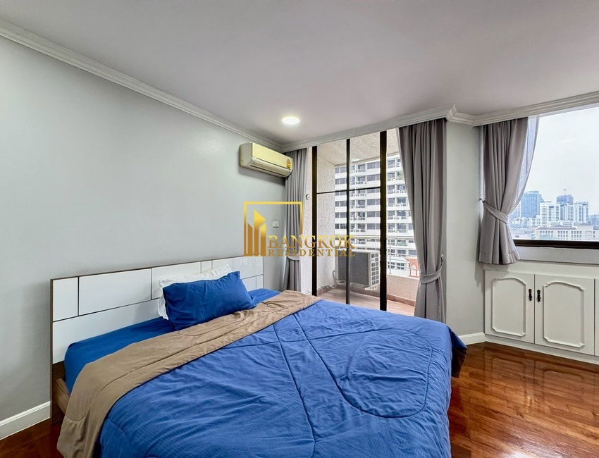 picture Supalai Place - Bright 2 Bed Condo For Rent in Phrom Phong - BR18260CD - 16/35