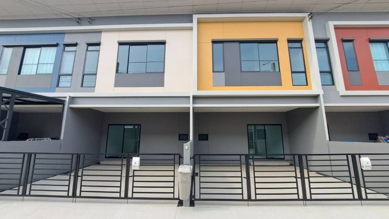 For sale!! Townhome near the park!!! Modern Loft style, Siri Place project, Pracha Uthit 90