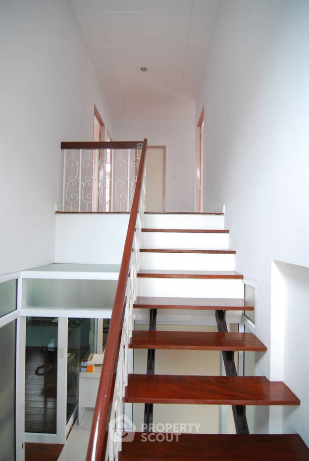 รูป บ้าน 4-ห้องนอน ใกล้ BTS อารีย์ (ID 2044767) - รูปที่ 9/11