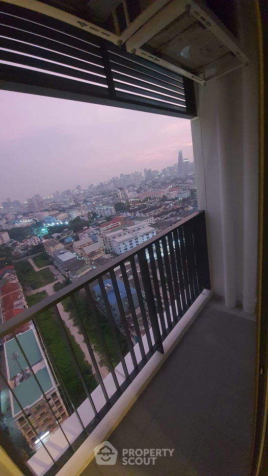 picture 1-BR Condo at The Tree Pattanakarn-Ekkamai near ARL Ramkhamhaeng (ID 2151721) - 9/10