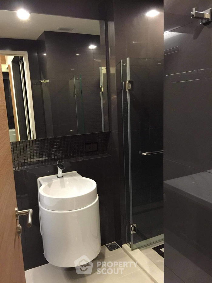 รูป คอนโด 1-ห้องนอน ที่ ริธึ่ม สุขุมวิท 50 ใกล้ BTS อ่อนนุช (ID 1539286) - รูปที่ 9/12