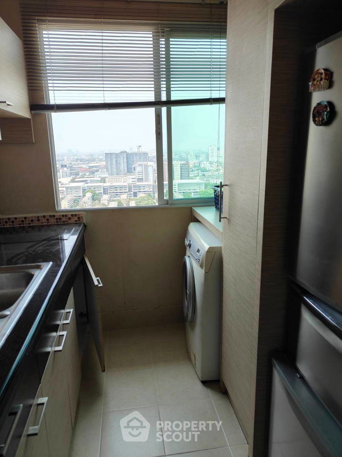 picture 2-BR Condo at Supalai Park Ratchayothin near BTS Ratchayothin (ID 2074346) - 7/18