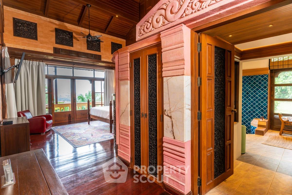รูป วิลล่า 7-ห้องนอน ใน เชิงทะเล (ID 877013) - รูปที่ 25/30