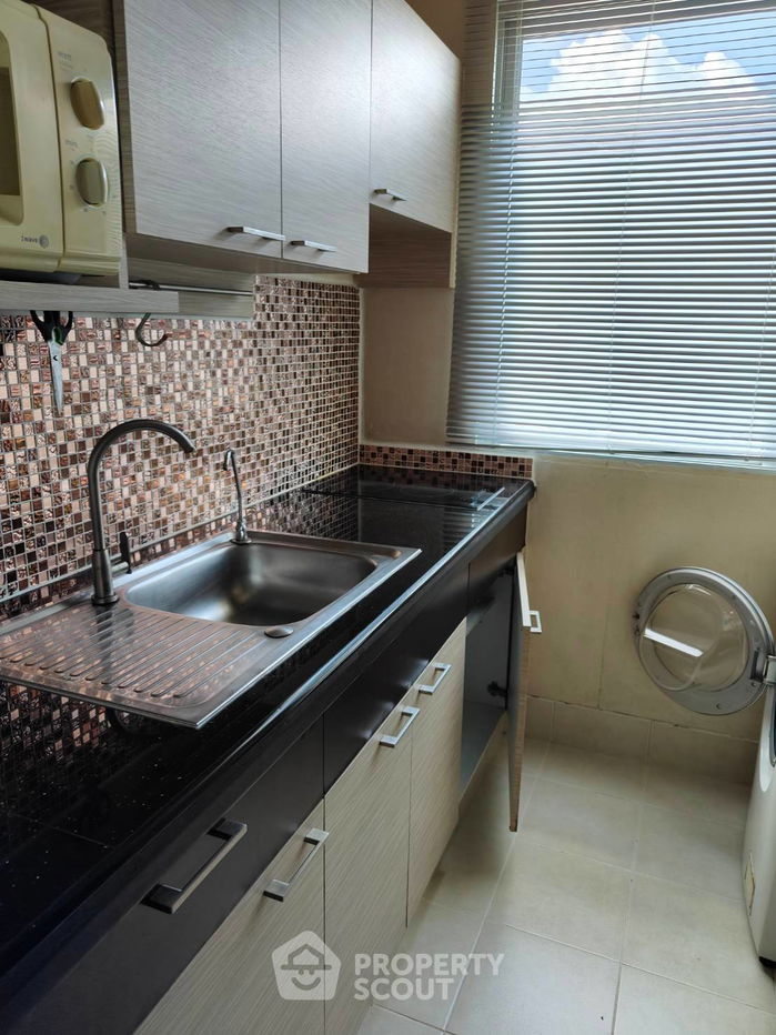 picture 2-BR Condo at Supalai Park Ratchayothin near BTS Ratchayothin (ID 2035399) - 6/15