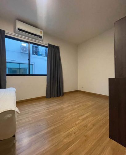 3-bed townhouse for rent, Baan Klang Muang Phahonyothin - Ramintra