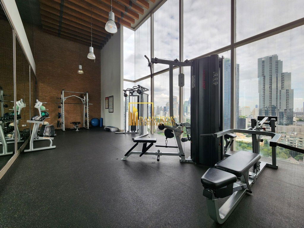 picture Ashton Morph - Well Presented 2 Bed Condo in Sukhumvit 38 - BR11650CD - 33/40