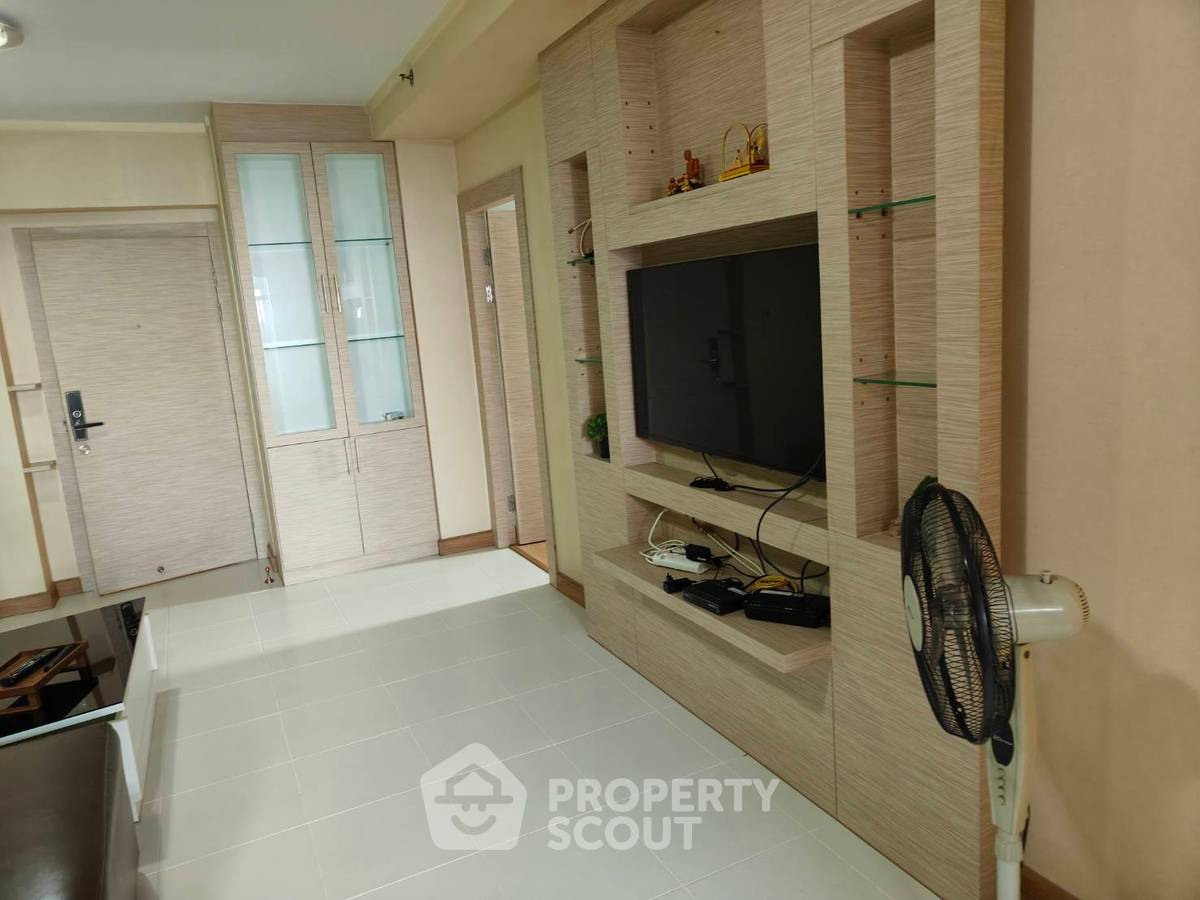 picture 2-BR Condo at Supalai Park Ratchayothin near BTS Ratchayothin (ID 2035399) - 8/15