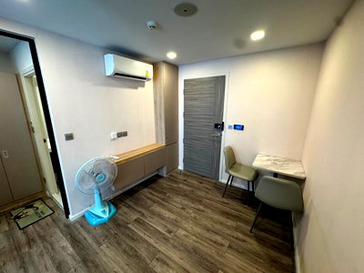 คอนโดให้เช่า : เช่าคอนโด Atmoz Ratchada - Huaikwang/แอทโมซ รัชดา - ห้วยขวาง (B6807049) ID Line : @condo79