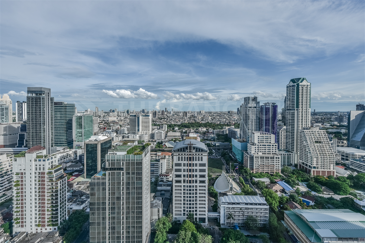 picture Luxury Condo in Central City Location The Lofts Silom near BTS Surasak - 6/10