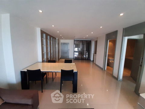 คอนโด 1-ห้องนอน ที่ ณุศา สเตท ทาวเวอร์ คอนโดมิเนียม ใกล้ BTS สะพานตากสิน (ID 514134)