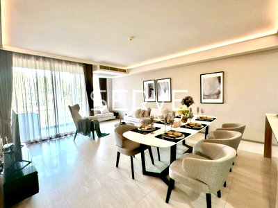 คอนโดให้เช่า : Modern Style 3 Bed Unit Good Location Close To BTS Asoke / Condo For Rent -FYNN Sukhumvit 31