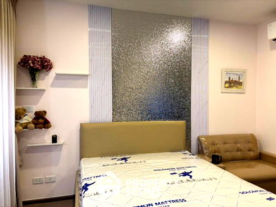 คอนโดให้เช่า : คอนโด 1-ห้องนอน ที่ โซโห แบงค็อก รัชดา ใกล้ MRT ห้วยขวาง (ID 2135967)