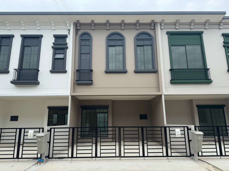 ขายทาวน์โฮม : 🏡ทาวน์โฮมใหม่ พร้อมอยู่ สิริ ลาดพร้าว 101 📍แปลงราคาพิเศษ
