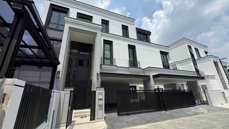 Houses for rent : P0049 For Rent! Malton Gates - Krungthep Kreetha
