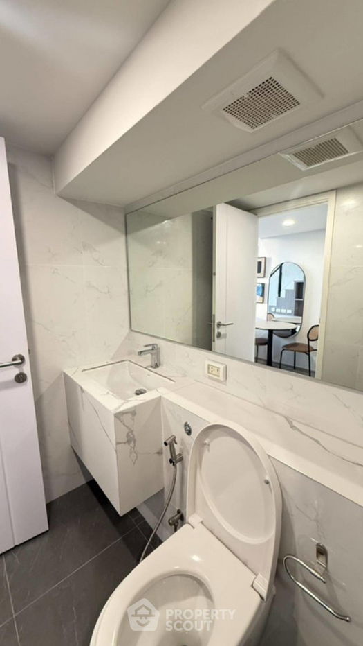picture Studio Condo at Origin Plug & Play Ramkhamhaeng Triple Station in Hua Mak (ID 1915927) - 8/16