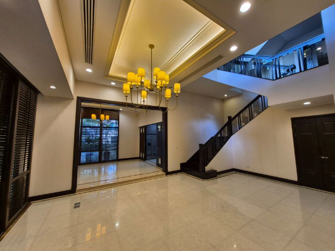 Houses for rent : House for Rent⭐Luxury Pool Villa⭐4 Bedroom⭐Sukhumvit 18 