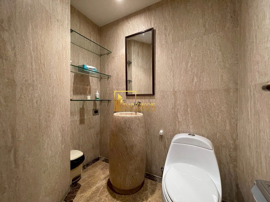 picture Kallista Mansion - Expansive 3 Bedroom Pet Friendly Condo - BR19738CD - 12/47