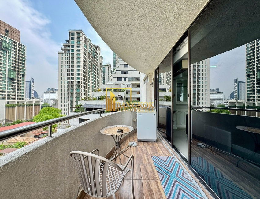 picture Supalai Place - Bright 2 Bed Condo For Rent in Phrom Phong - BR18260CD - 4/35